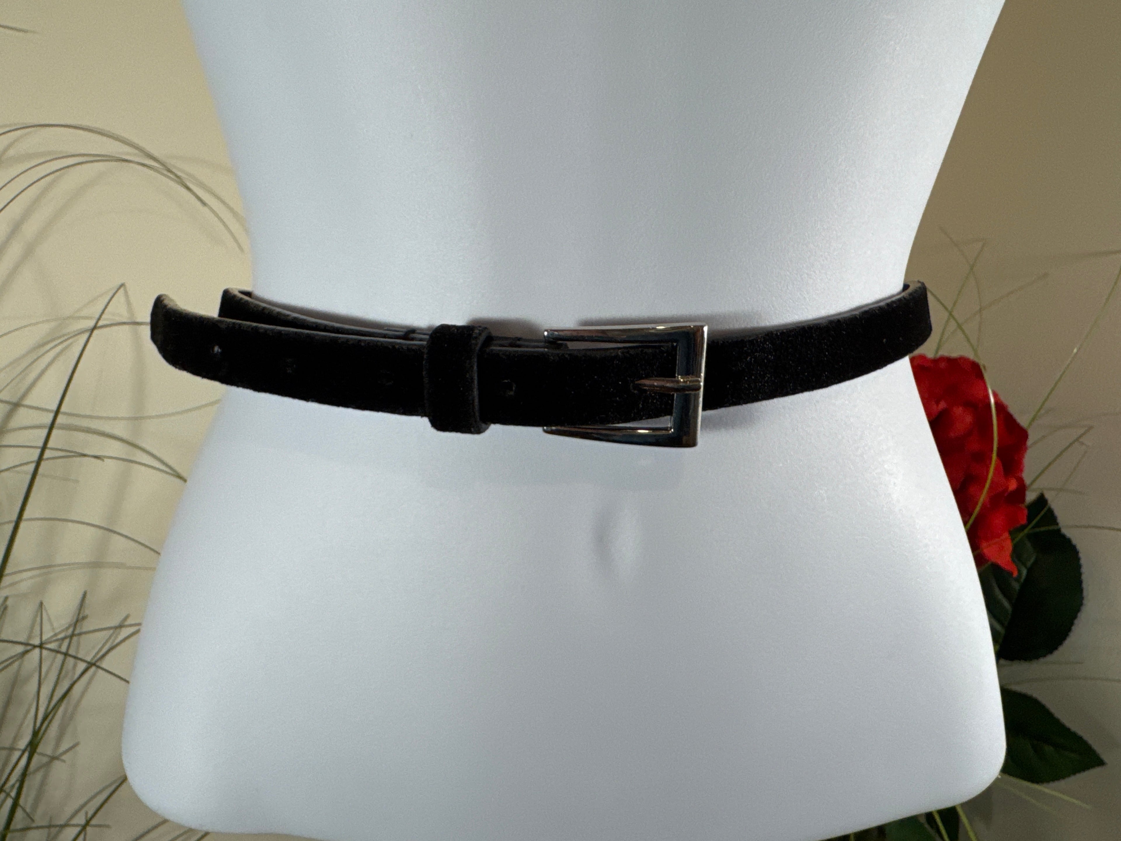 Narrow Belt- Black Velvet Front