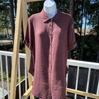 Size M Kismet Short Sleeve Rayon Blend Button Up Women's Shirt