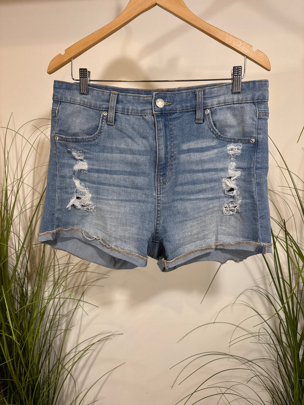 Emma High Rise Shorts by Bluenotes