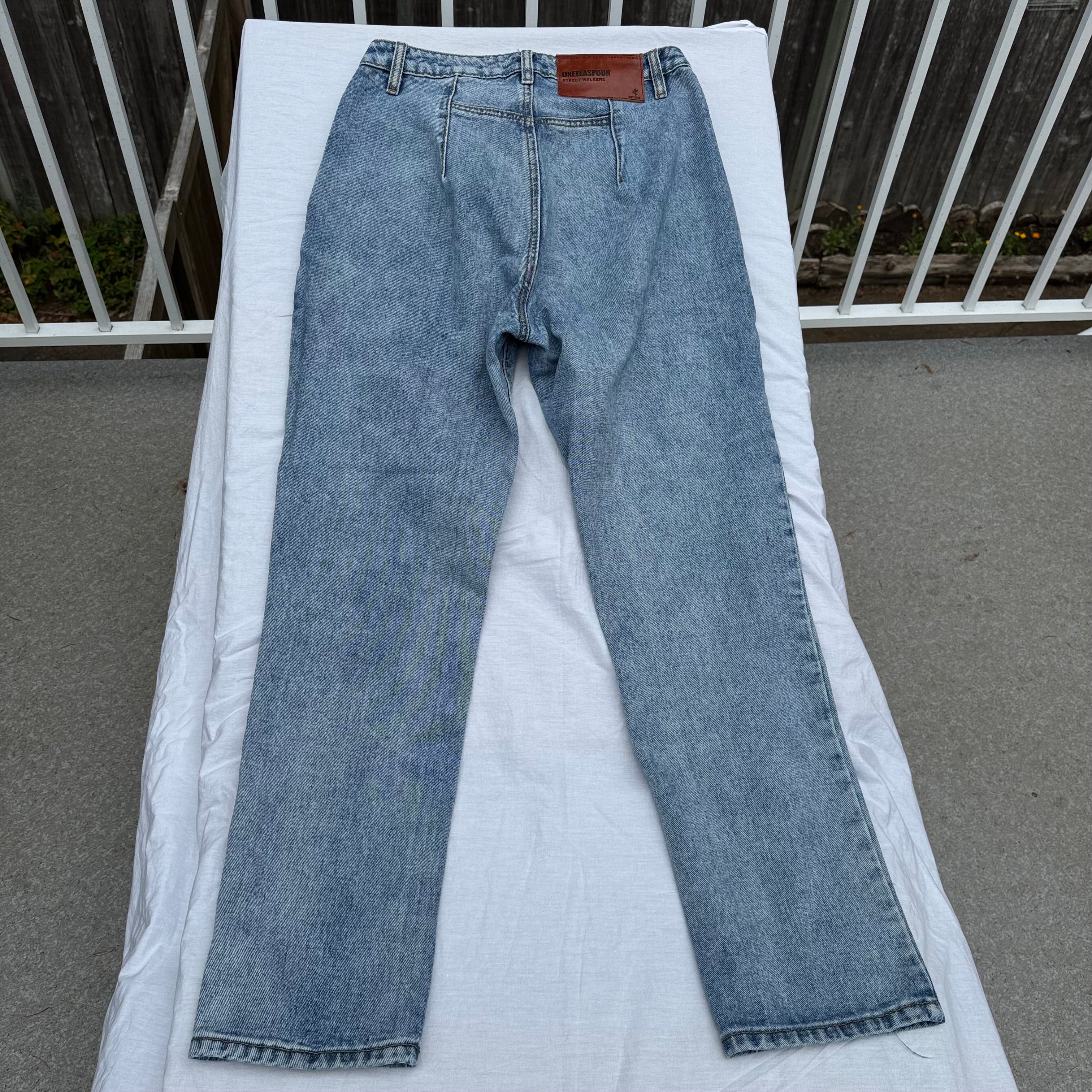 Size 27 Streetwalkers High Waist Straight Leg Denim Trousers