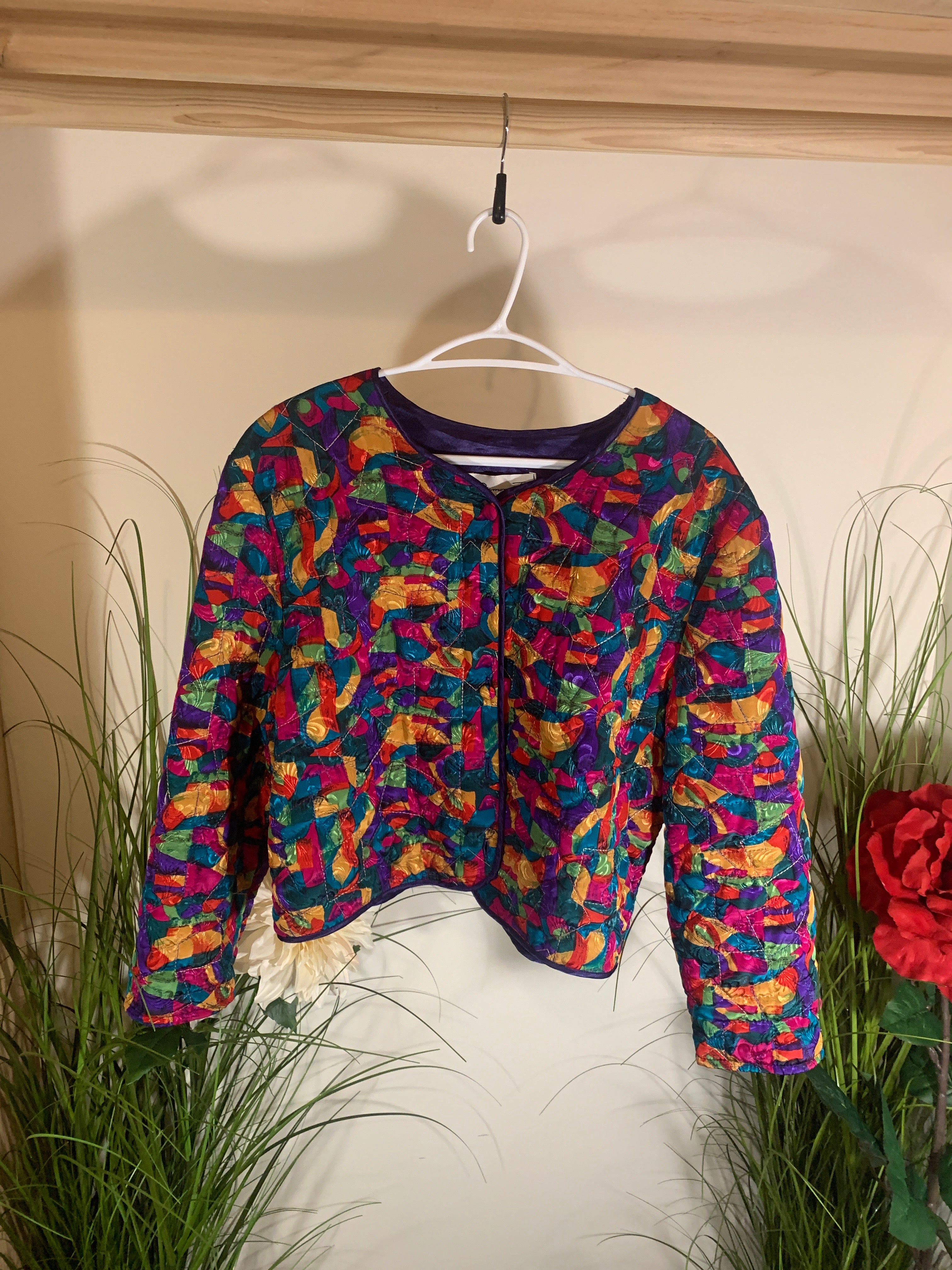 Size L Diamond Tea Vintage 80's Vibrant Design Short Quilted Jacket