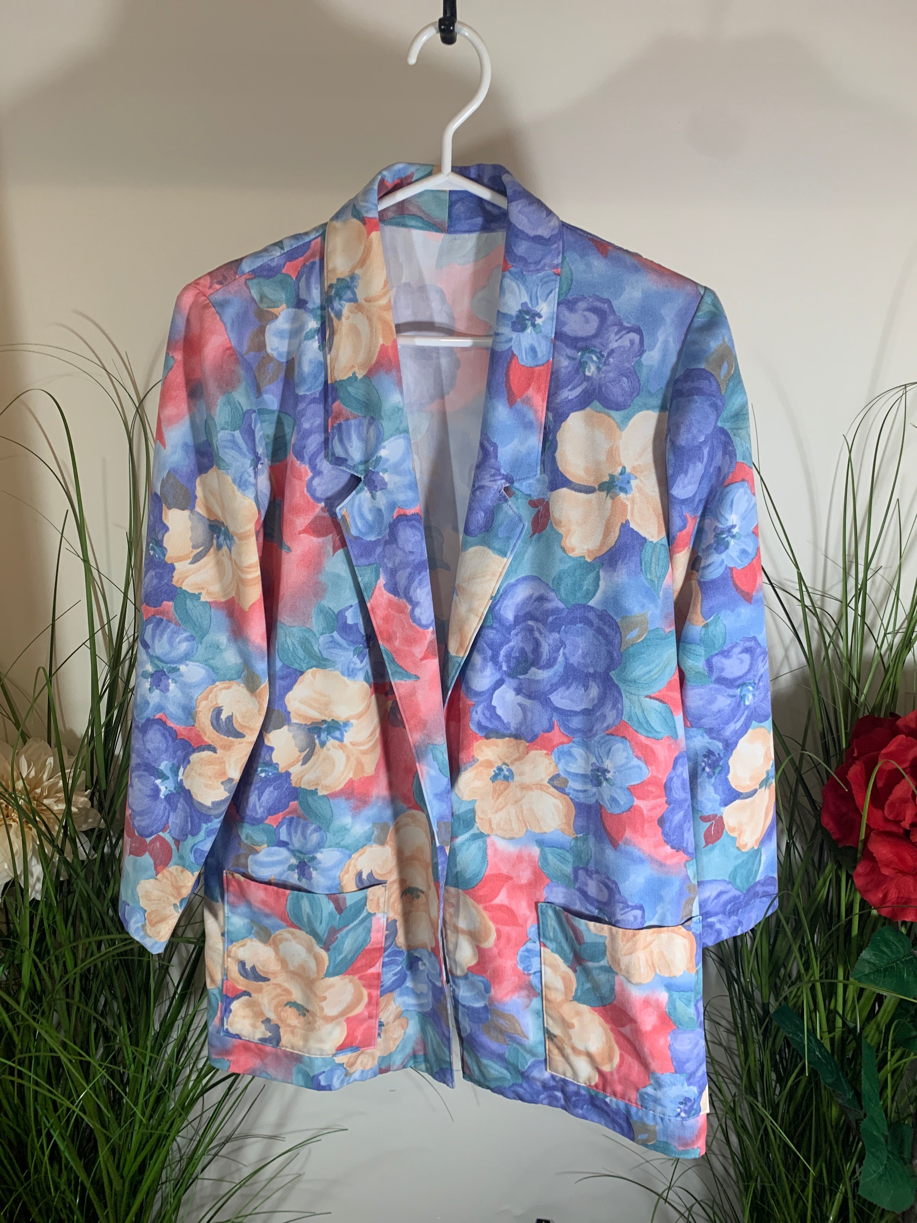 Vintage 80's Multi Colored Pastel Floral Print Blazer