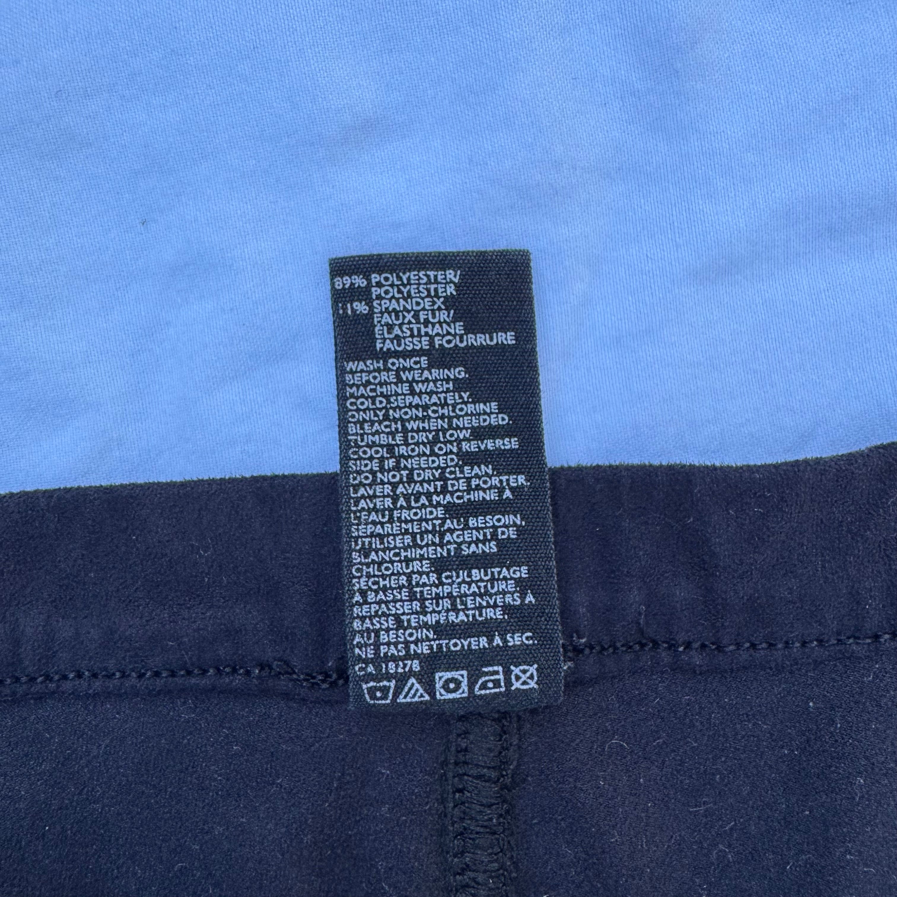 Size M Hue Black Suede Look Leggings