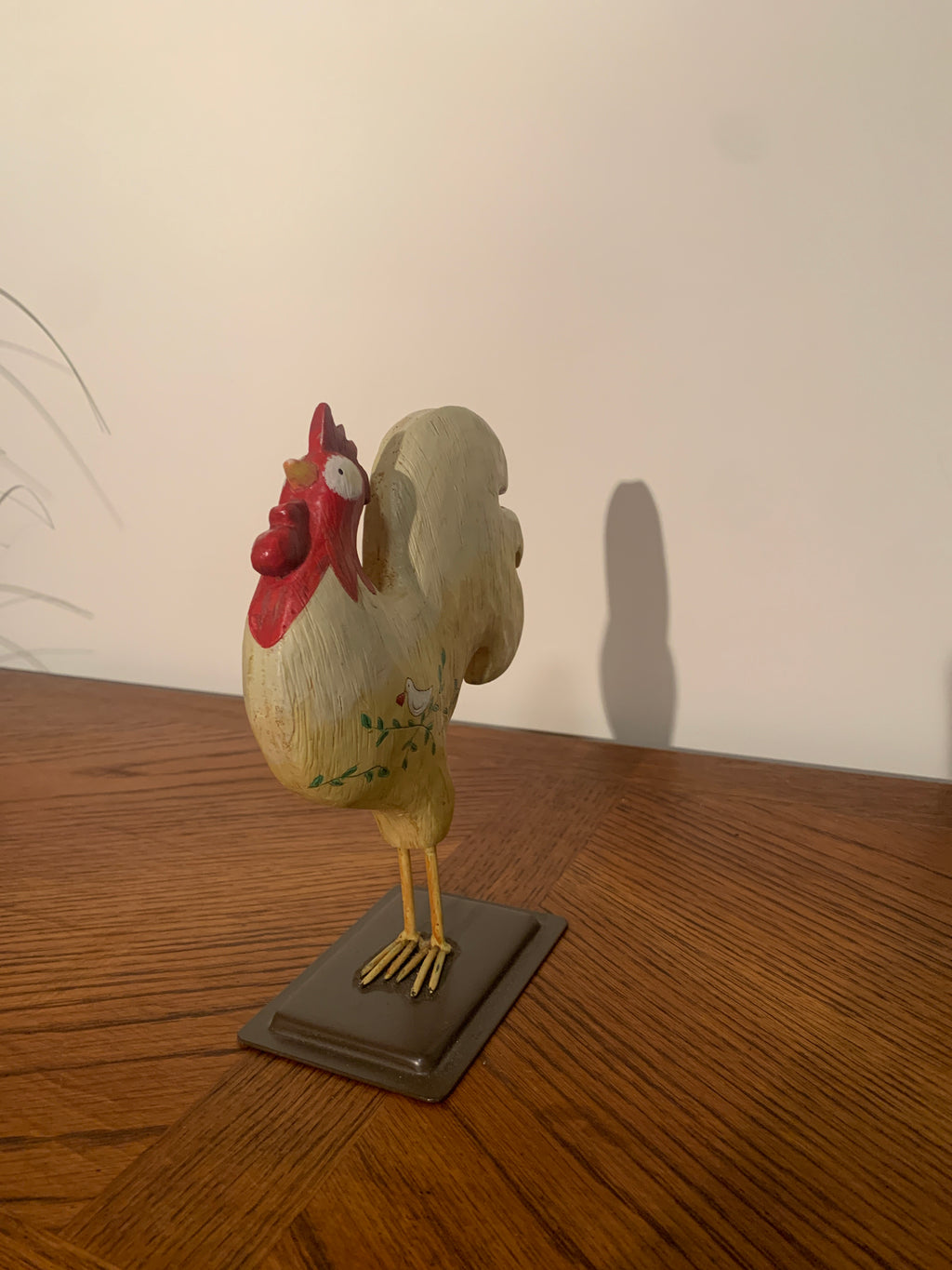 Russ Berrie & Co. hand painted rooster figurine ￼