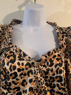 Size 0 Top Leopard Print Princess Shoulders Crop Top