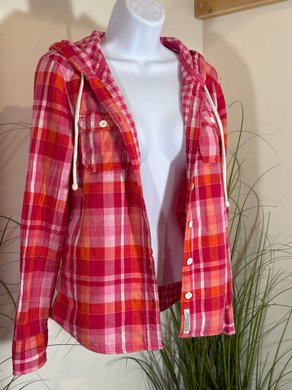 AEROPOSTALE hoodie button-up shirt - gingham & plaid