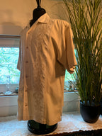 Size L Tommy Bahama 100% Silk Button Up Shirt