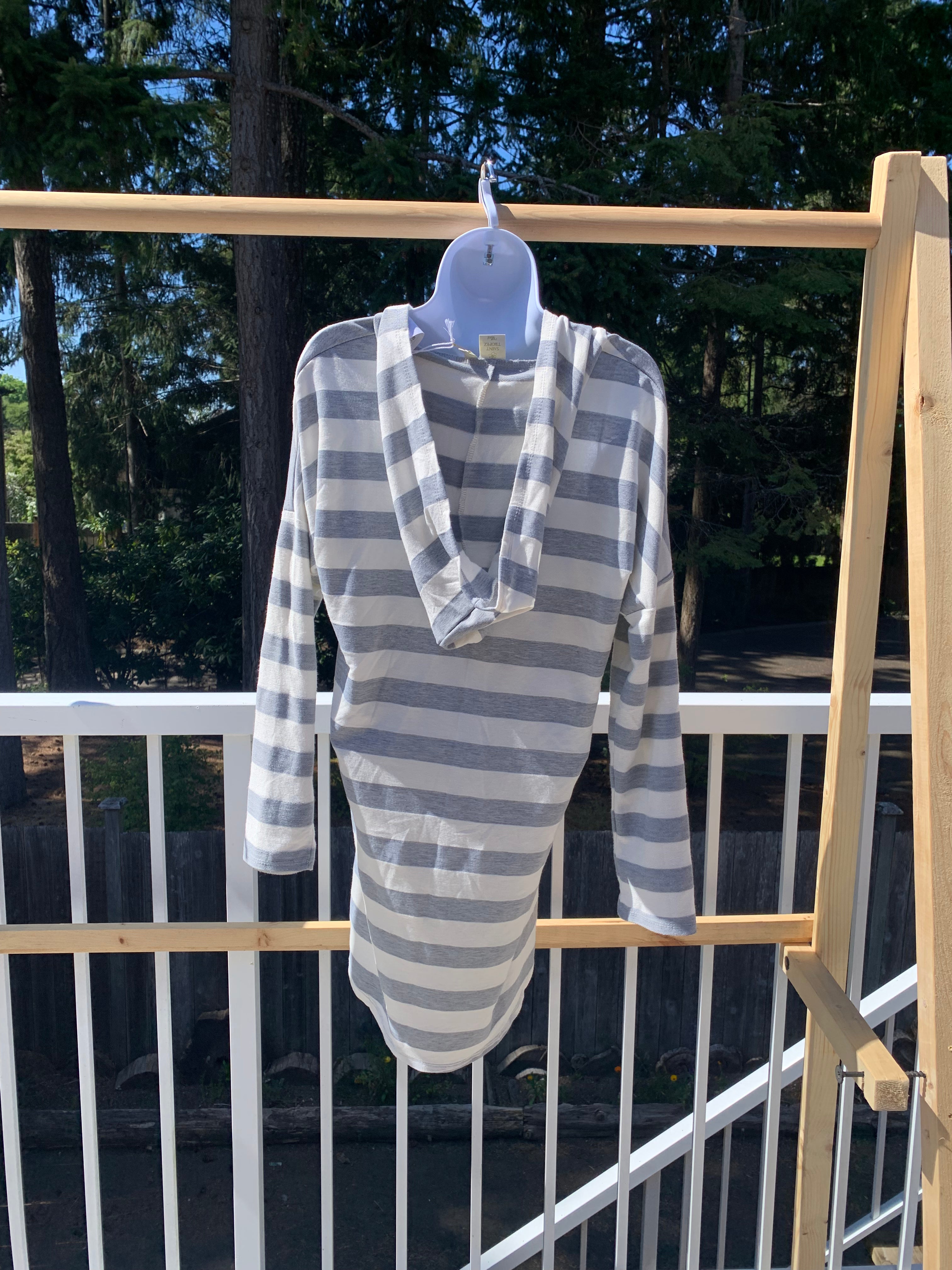 Saint Tropez West Hooded striped pull over long sleeve with rope lace-up neckline