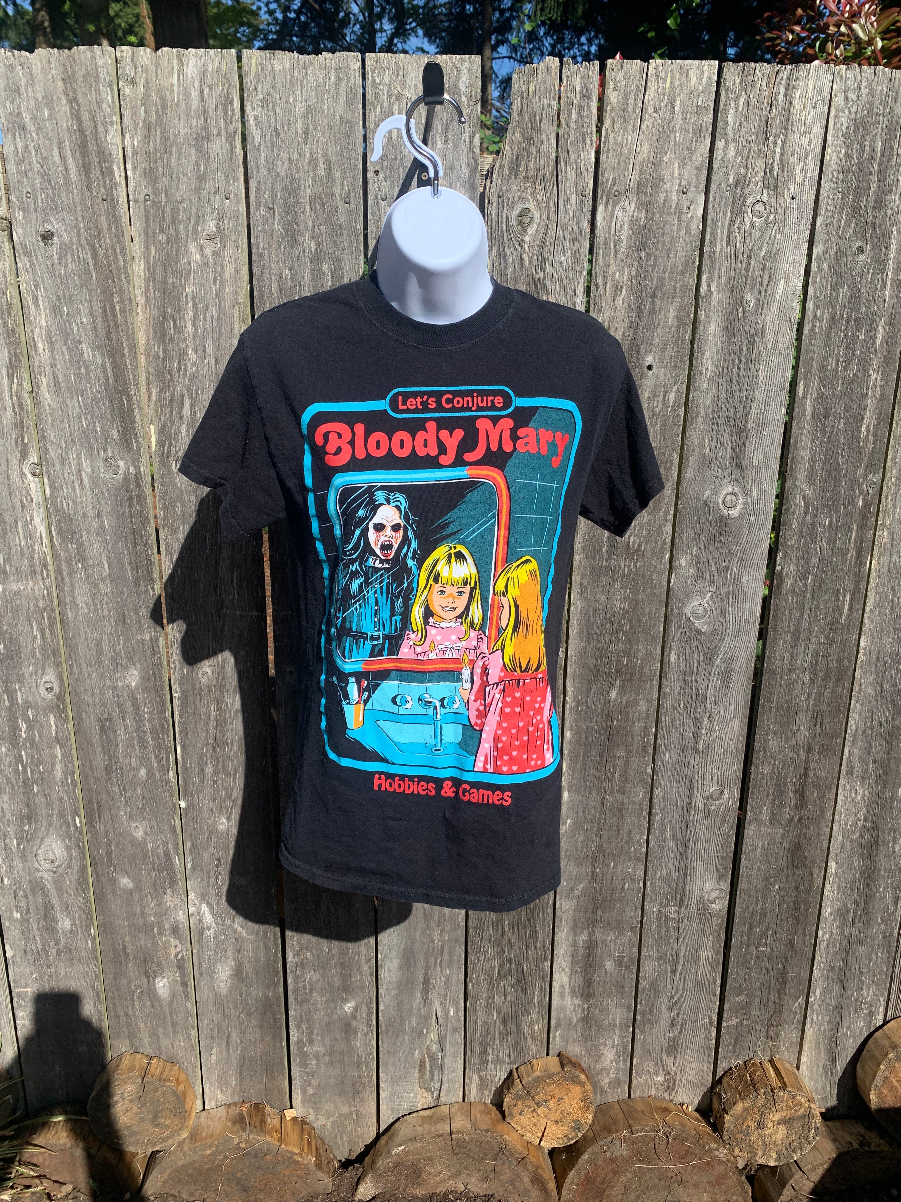 Size S Creep Co. Parody Horror T-Shirt