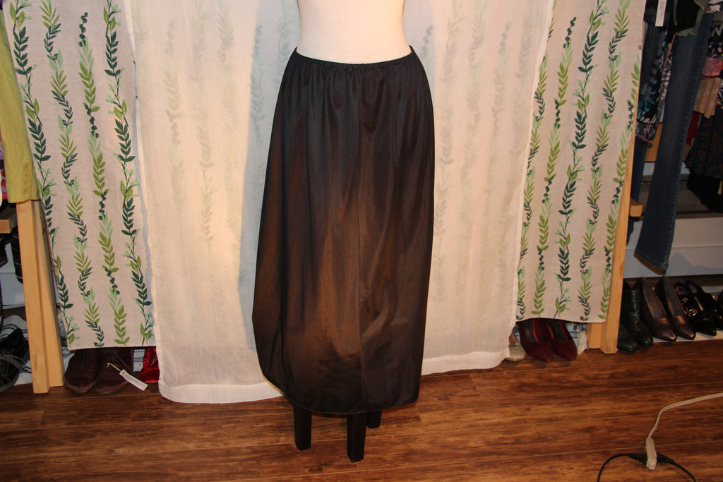XL French Maid long black slip