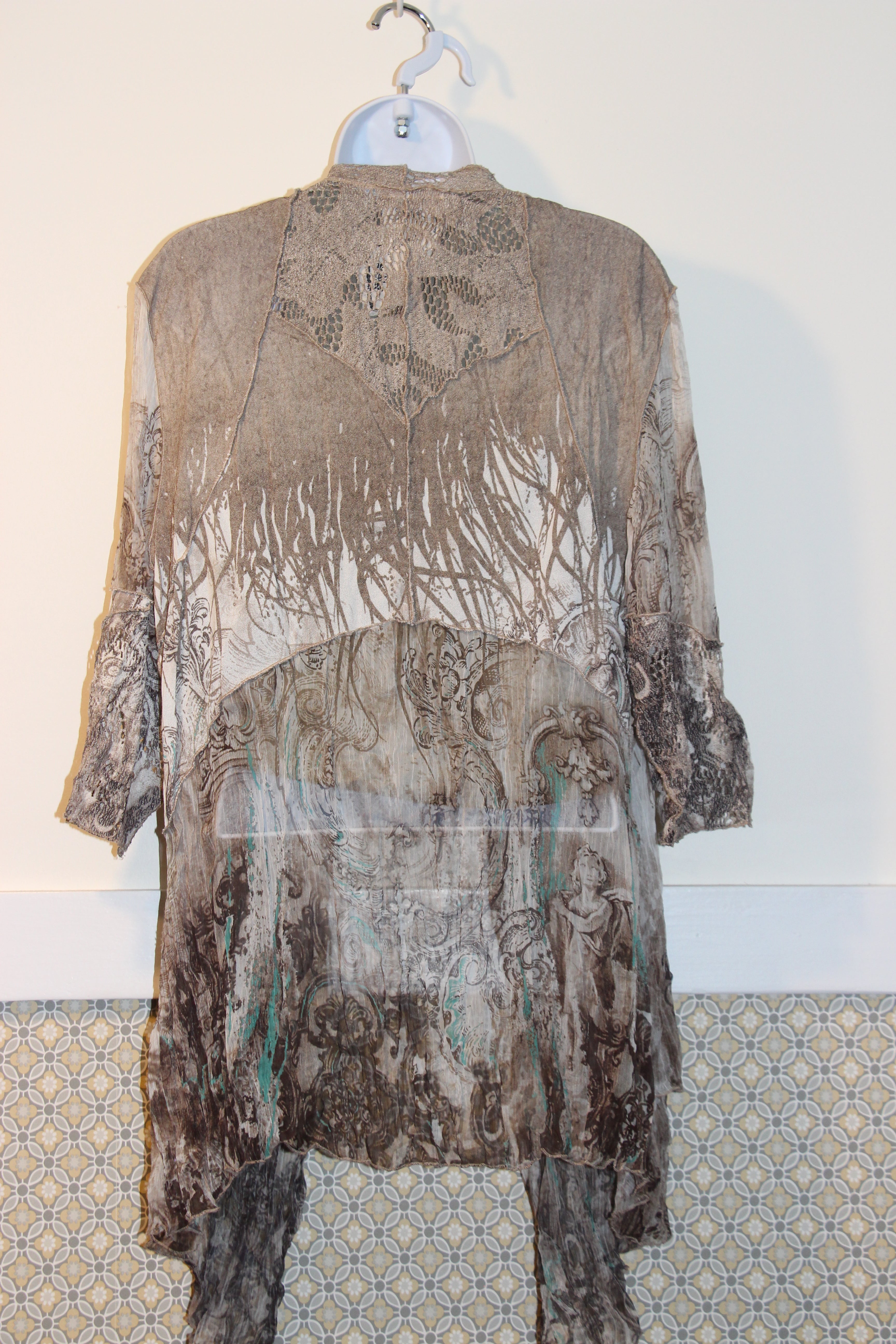 XL Light open cardigan- Vintage by Jack & Jinger