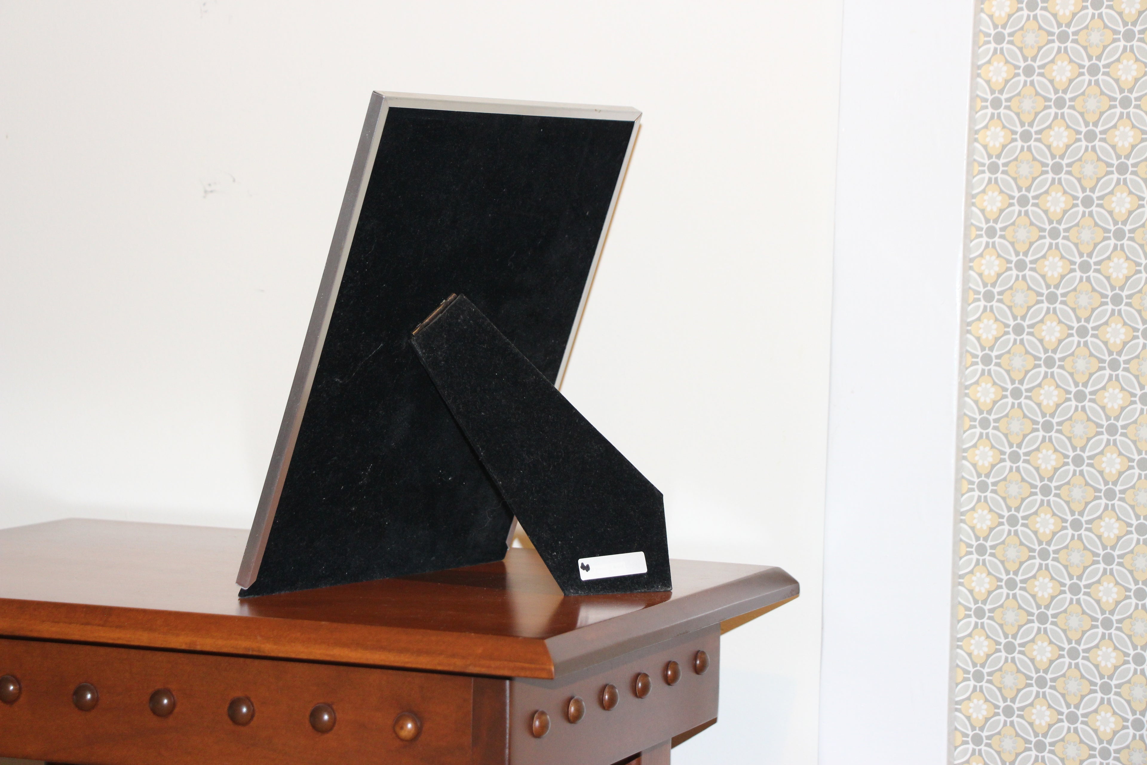 8x10 Metal photo frame