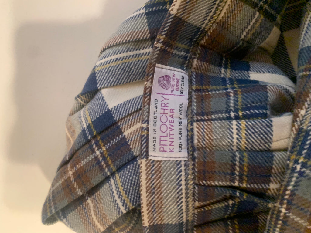 PITLOCHRY KNITWEAR Scottish Wool Kilt - Consigned with VARDO Vintage & Valuables vvvardo.ca