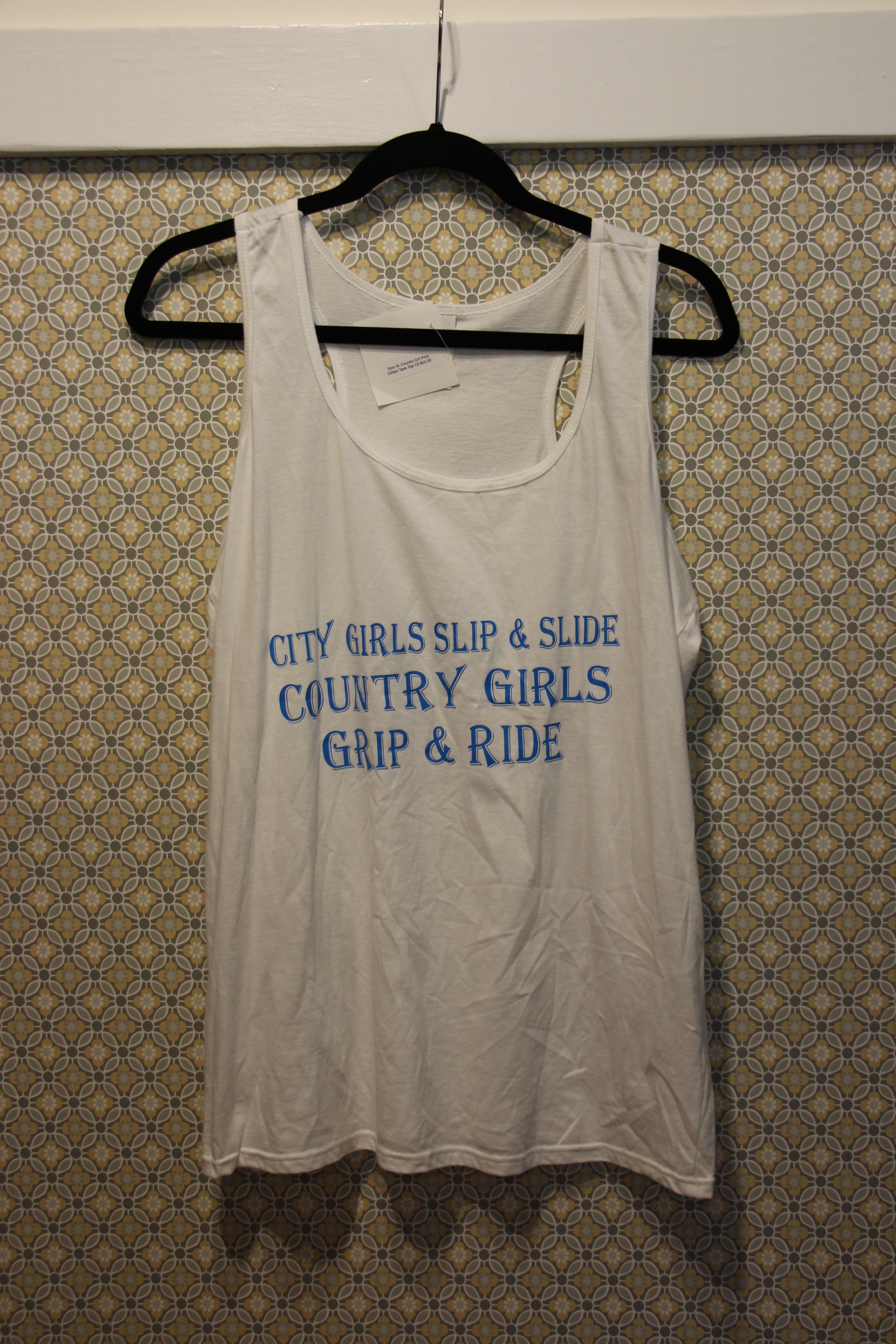 Size XL Country Girl Print Gildan Tank Top
