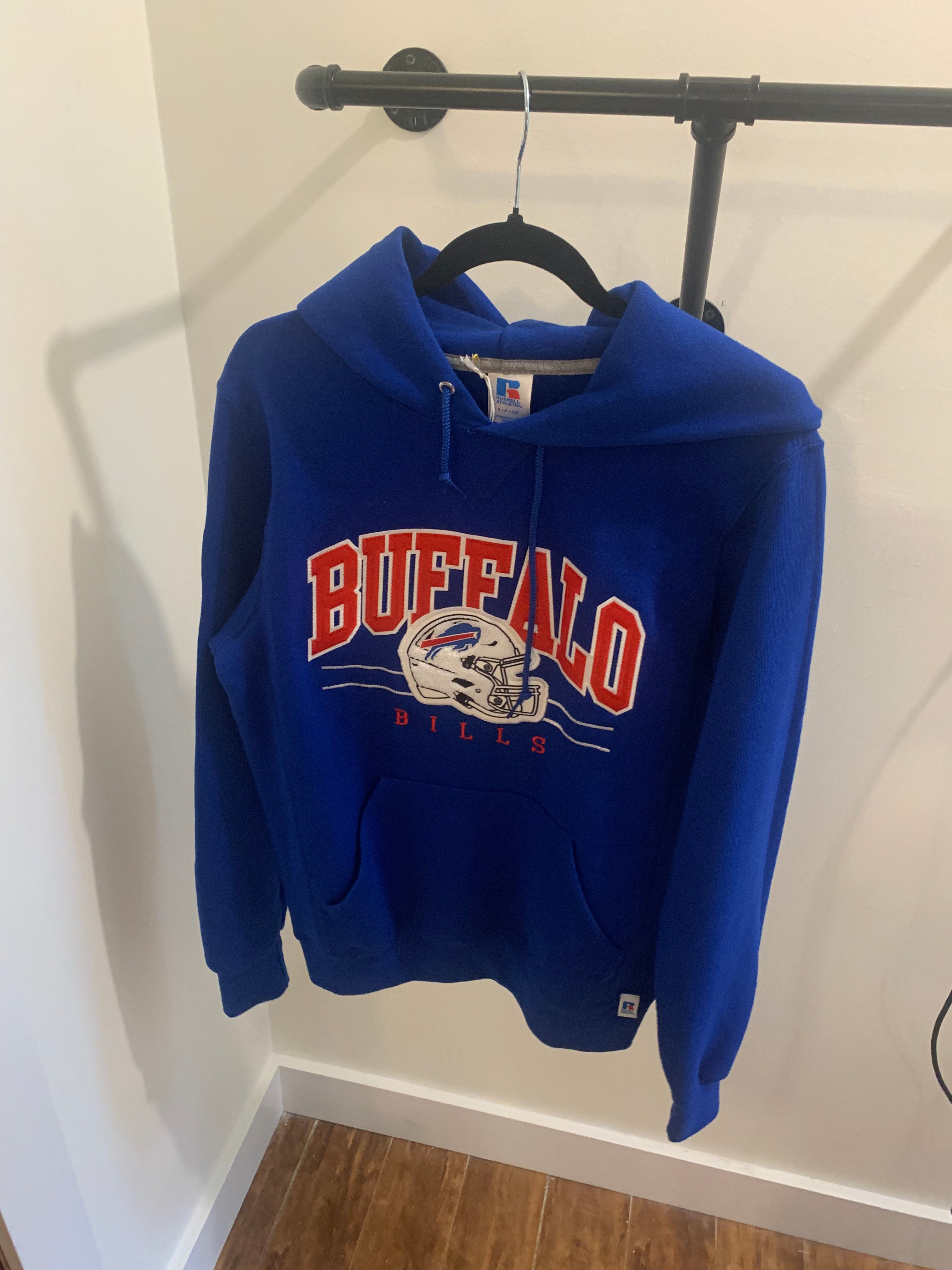 RUSSEL ATHLETIC BUFFALO BILLS Hoodie- Consigned with VARDO Vintage & Valuables vvvardo.ca