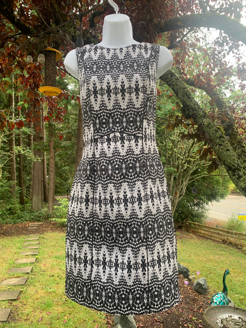 H&M Halterneck Dress - Consigned with VARDO Vintage & Valuables vvvardo.ca