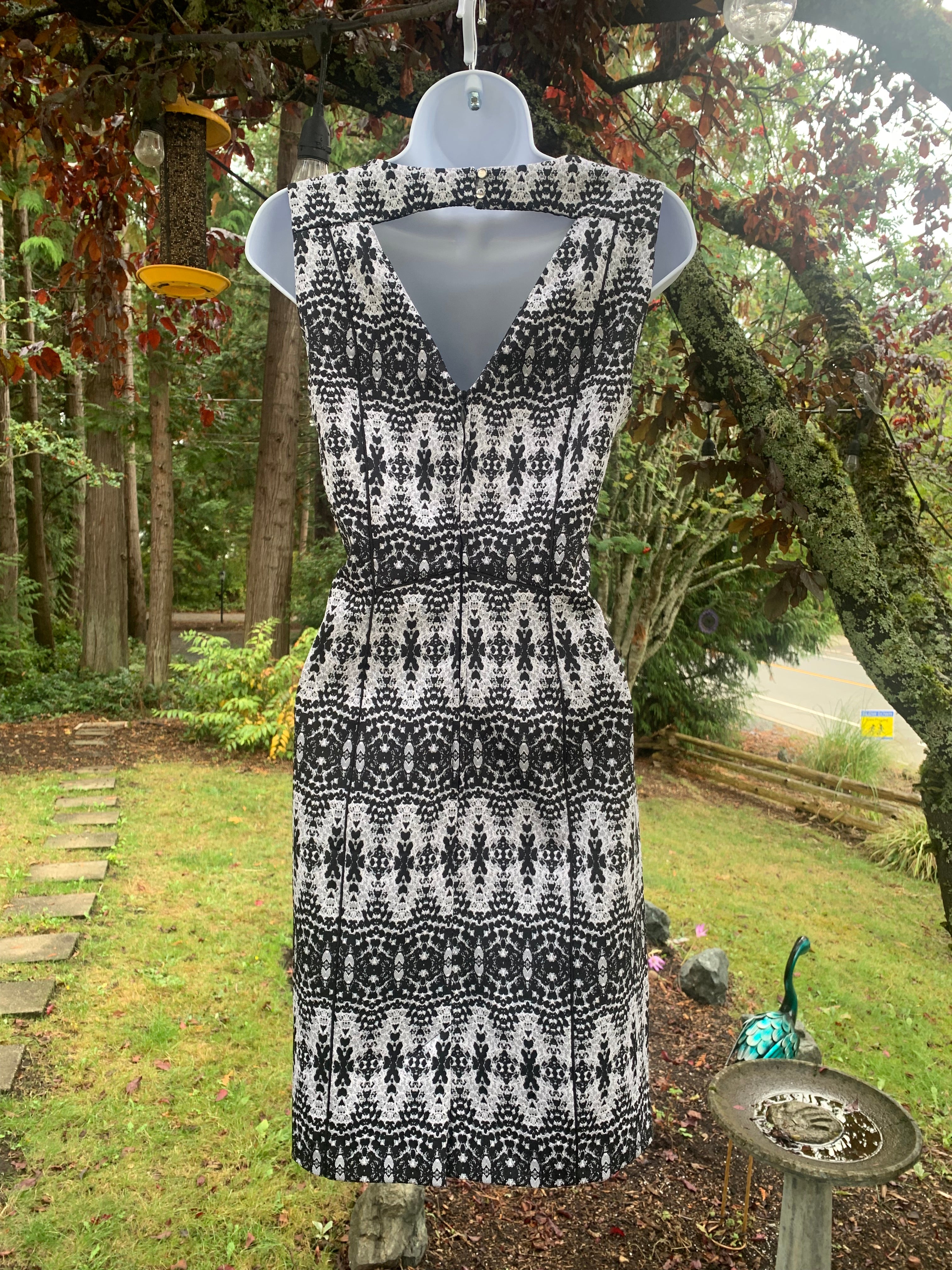 H&M Halterneck Dress - Consigned with VARDO Vintage & Valuables vvvardo.ca