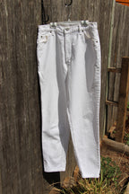 Size 32/6 White 631 Levi Orange Tab jeans
