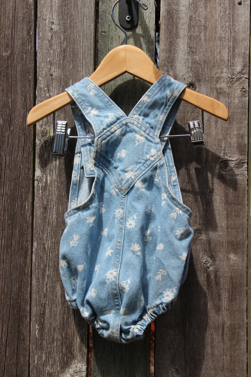 Size 6-12M Denim Floral Snap Bottom Overall Shorts