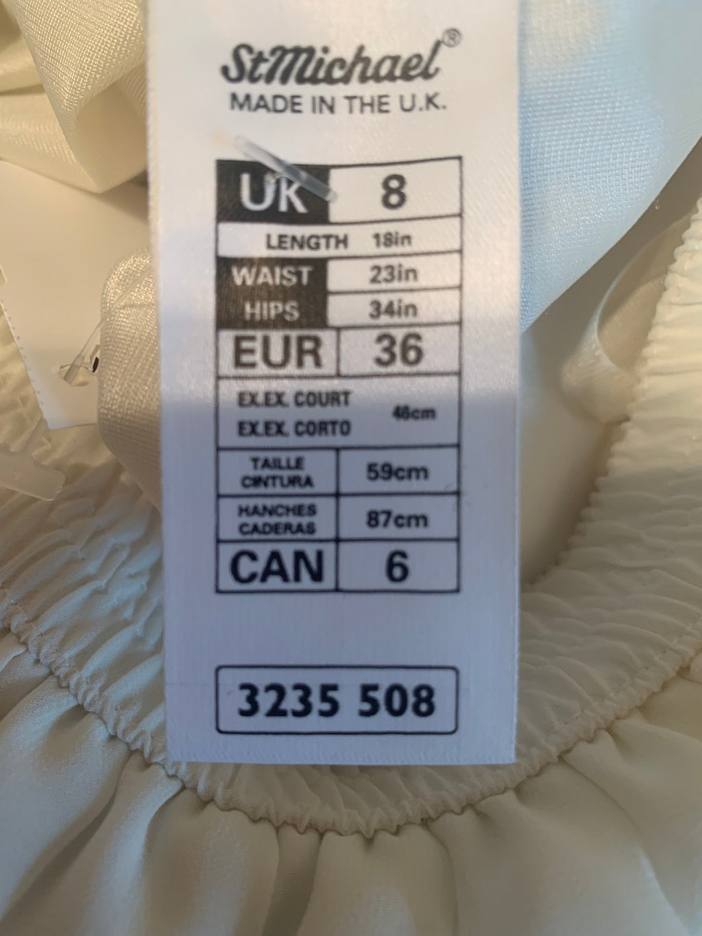 ST. MICHAEL Pleated Skirt - Consigned with VARDO Vintage & Valuables vvvardo.ca