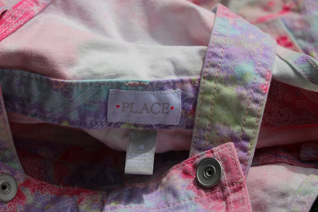 Size 6 Kids Tie-Dye and Paisley Print Overall Denim Shorts