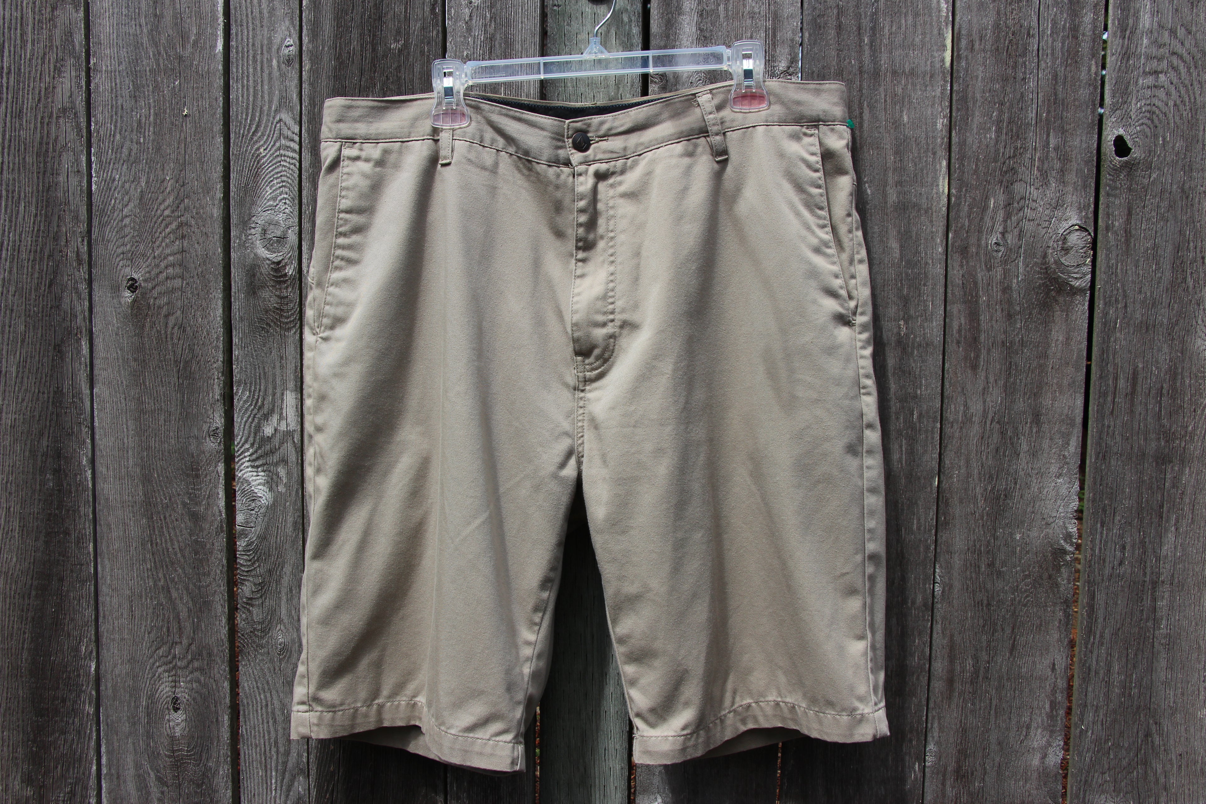 Khaki size 38 Volcom Skateboard Shorts