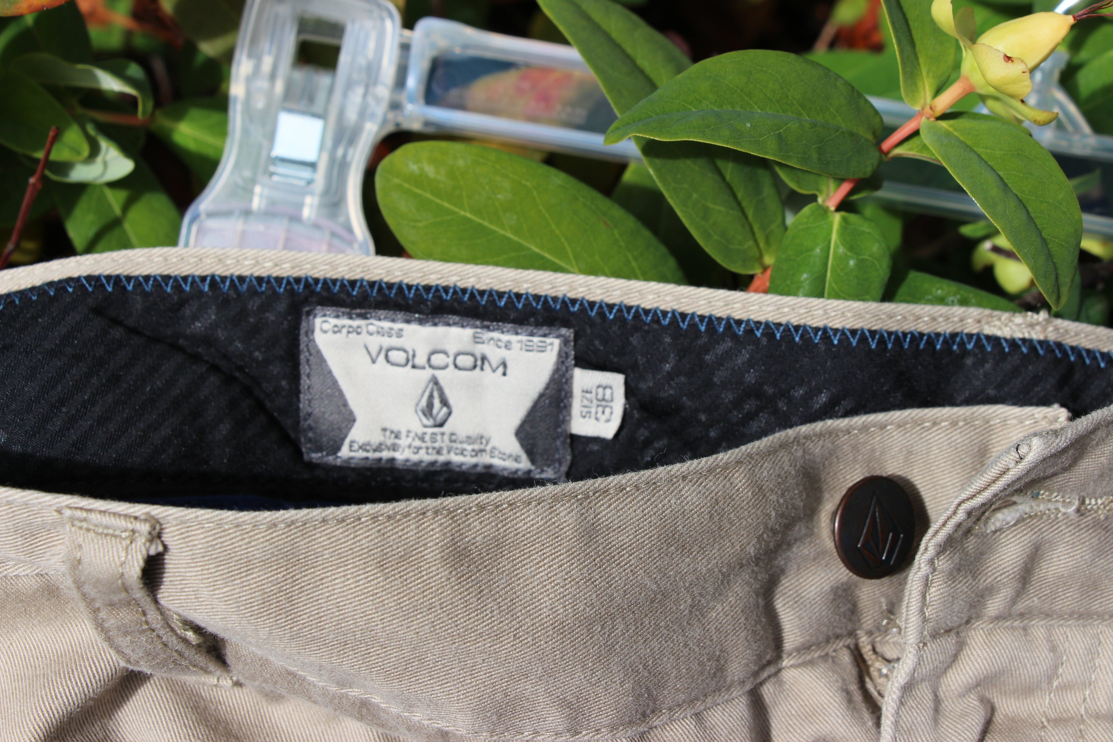 Size 38 beige Bermuda shorts by Volcom