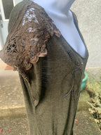RW&CO Sequin Lace Blouse - Consigned with VARDO Vintage & Valuables vvvardo.ca
