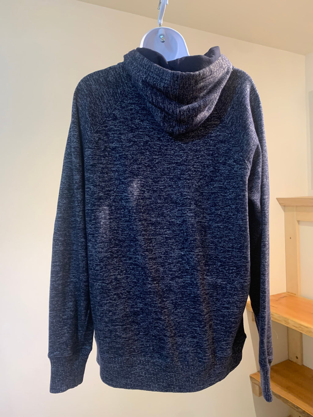 VANCOUVER ISLAND UNIVERSITY Pullover Hoodie - Consigned with VARDO Vintage & Valuables vvvardo.ca