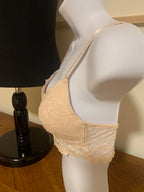 B.LUXE Lace Bra - Consigned with VARDO Vintage & Valuables vvvardo.ca