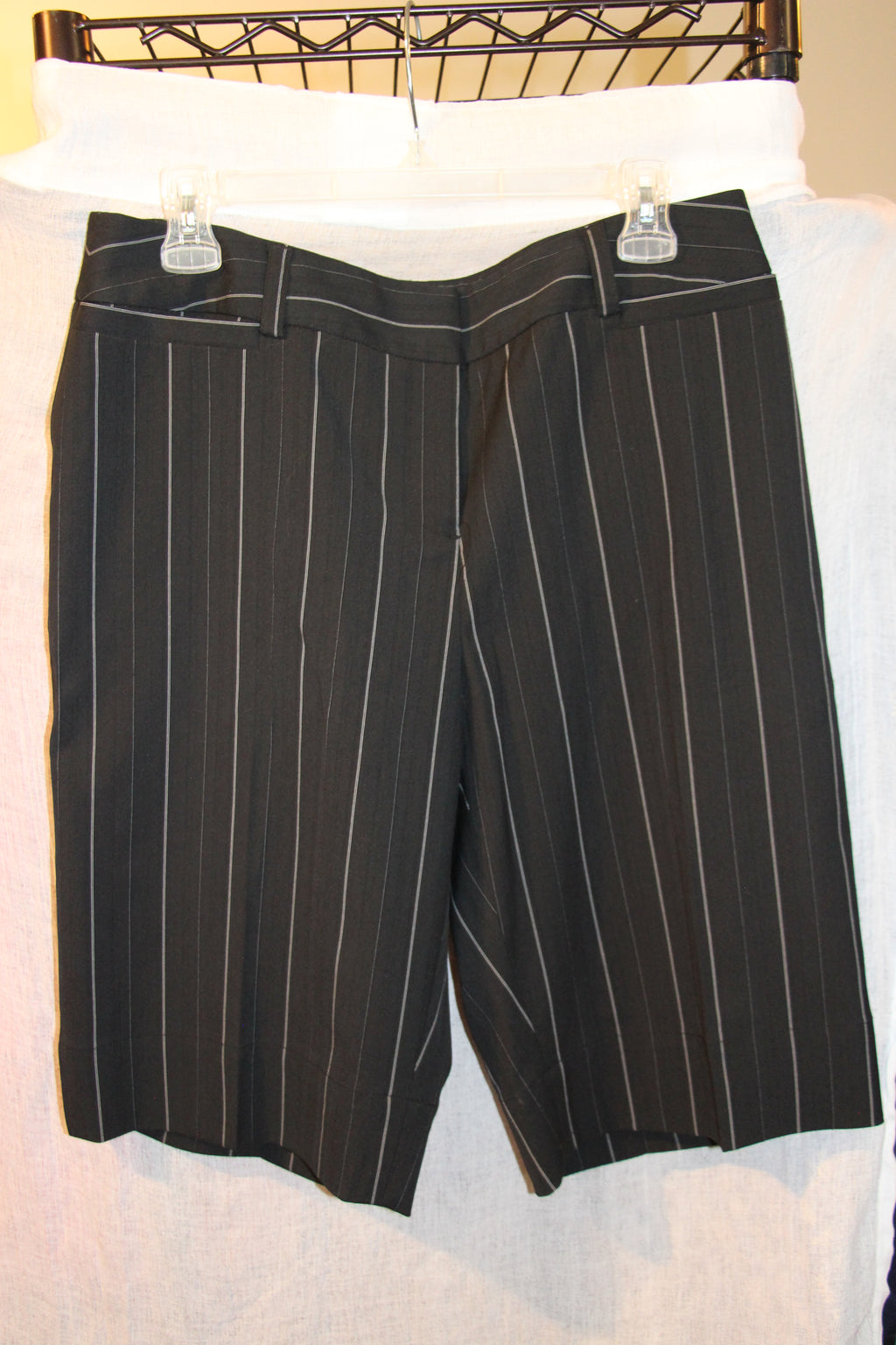 Size 12 Stretch pinstriped dress shorts by Style & Co.