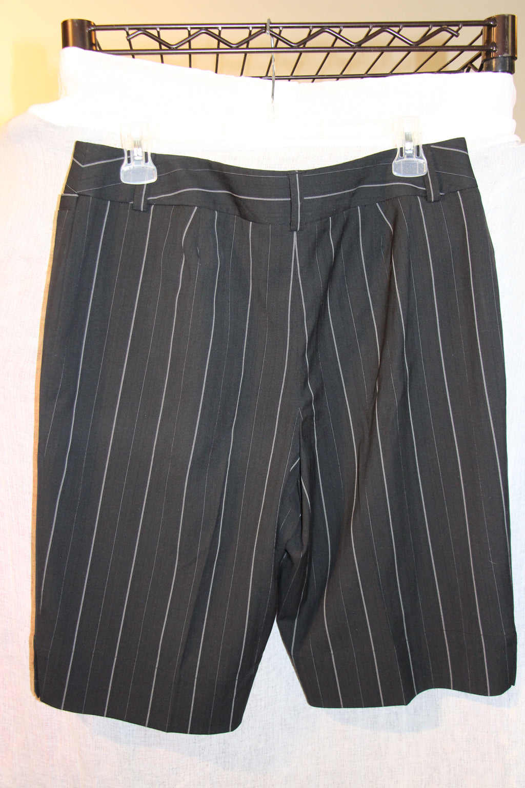 Size 12 Stretch pinstriped dress shorts by Style & Co.