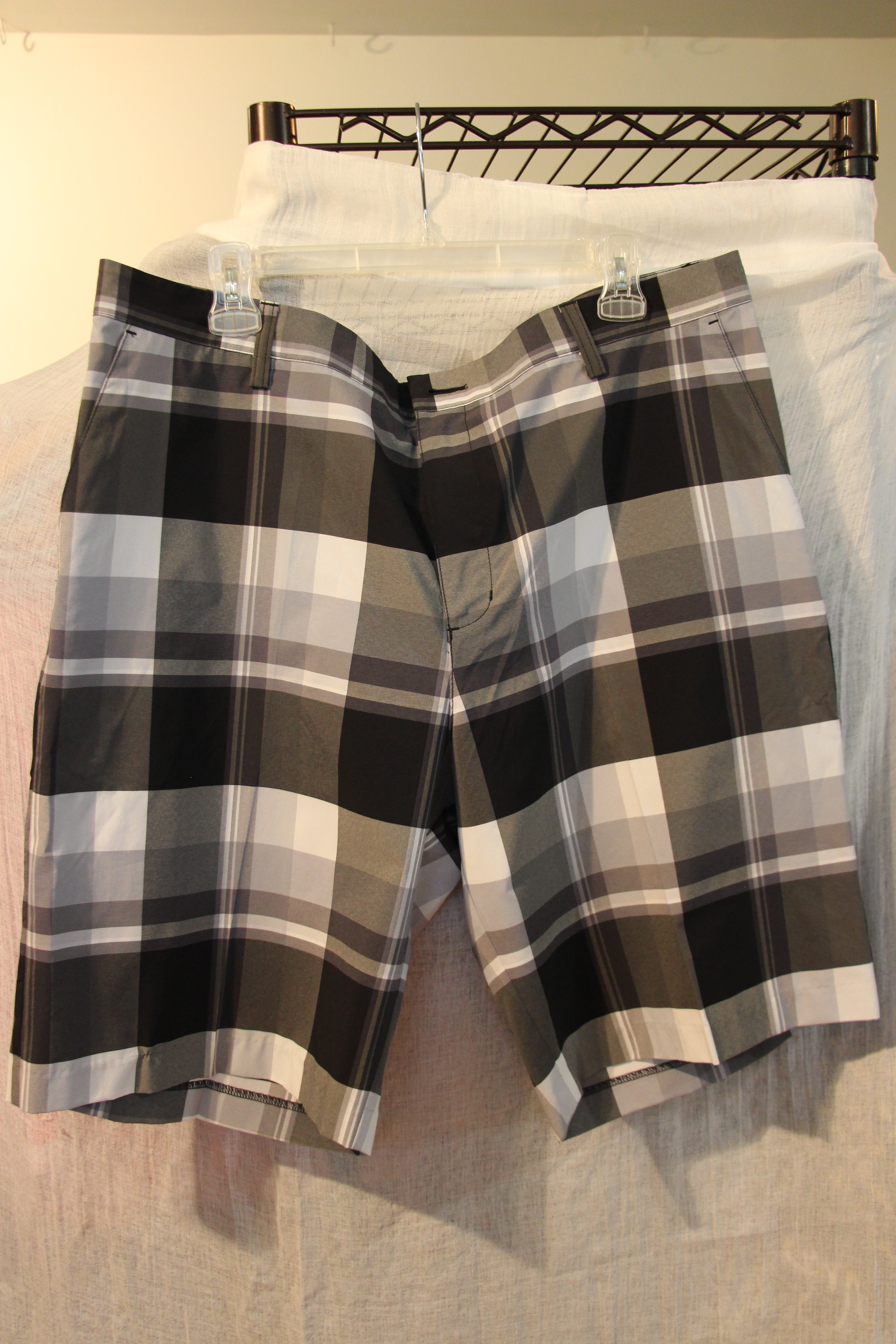 Size 38 Adidas Black White and Grey Plaid Golf Shorts