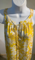 ROSE & OLIVE Sleeveless Blouse - Consigned with VARDO Vintage & Valuables vvvardo.ca