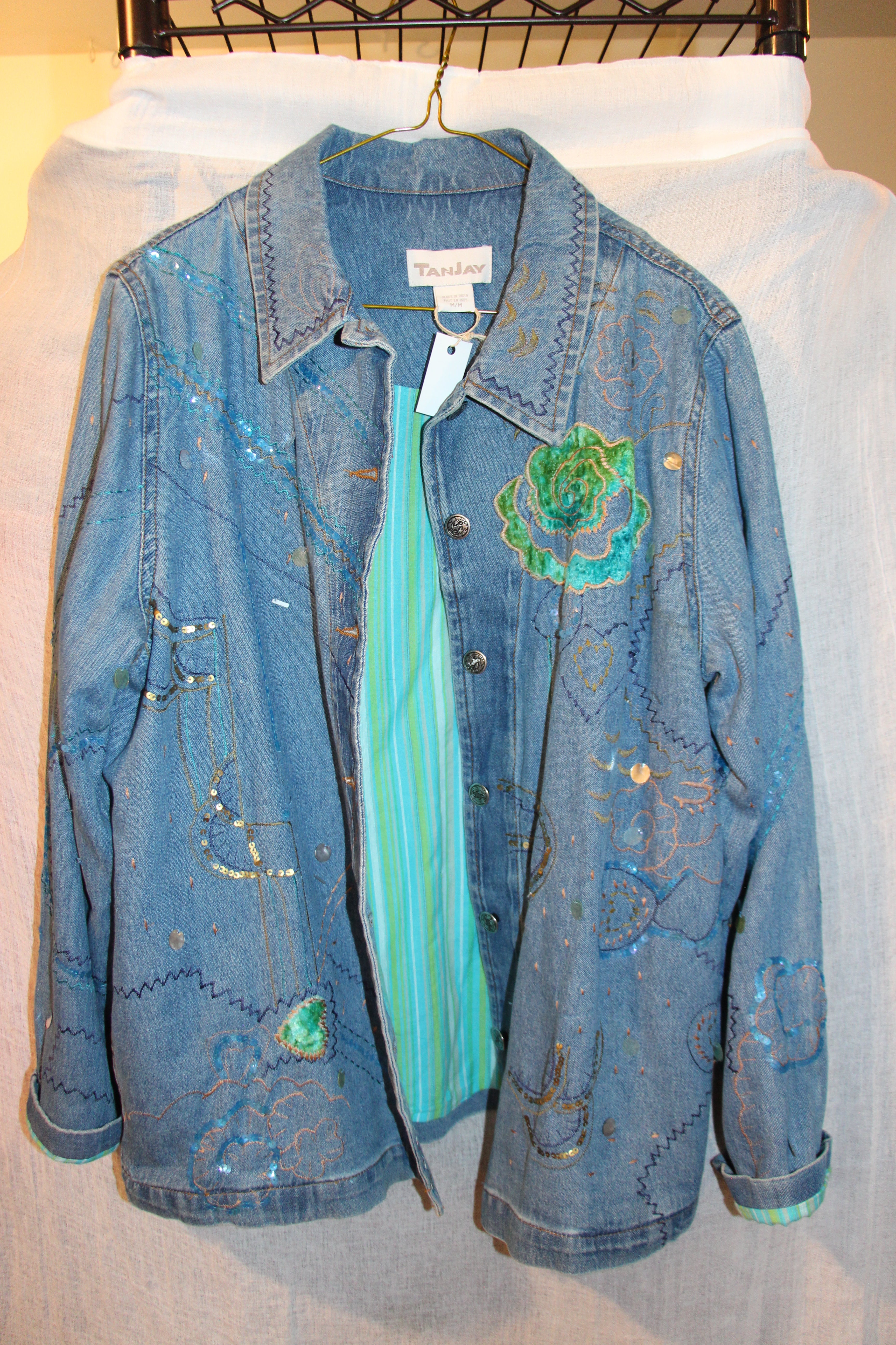 Size M Vintage Tan Jay Denim Sequin Design Jacket