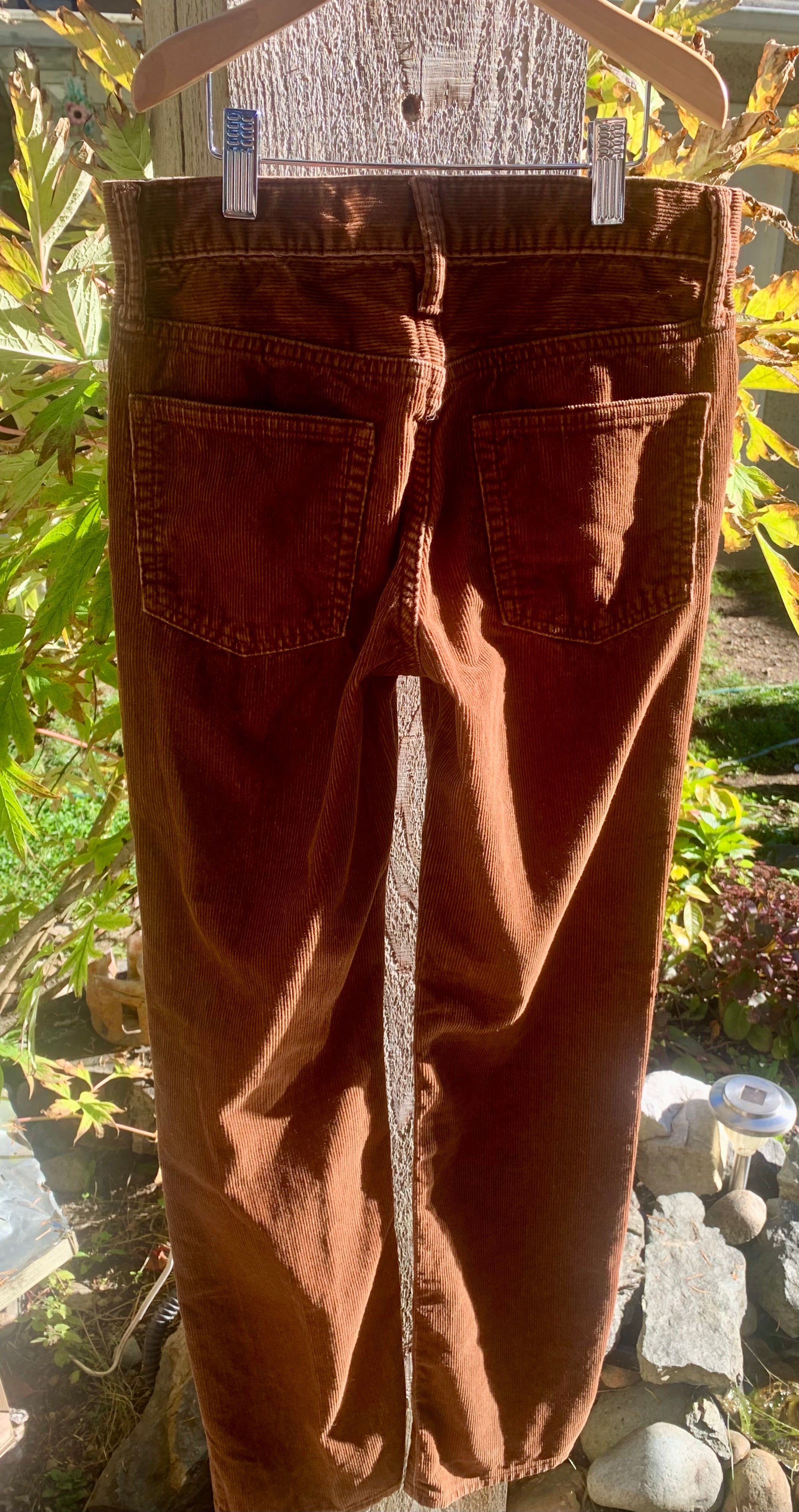 GAP KIDS SLIM ORIGINAL CORDS- Consigned with VARDO Vintage & Valuables vvvardo.ca