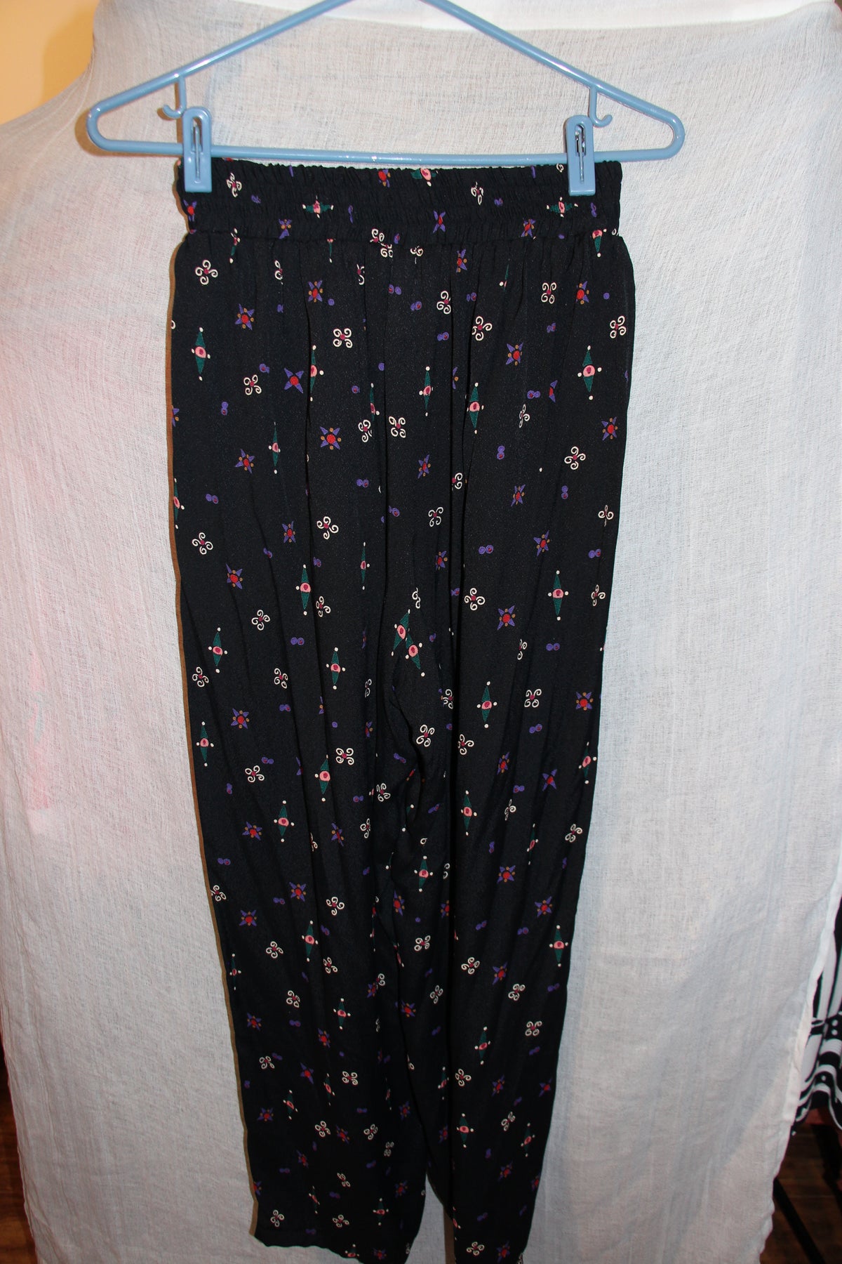 Size 12 Jacket Size 6 Pants Vintage Carol Little 100% Rayon Multicolored Floral Print Suit