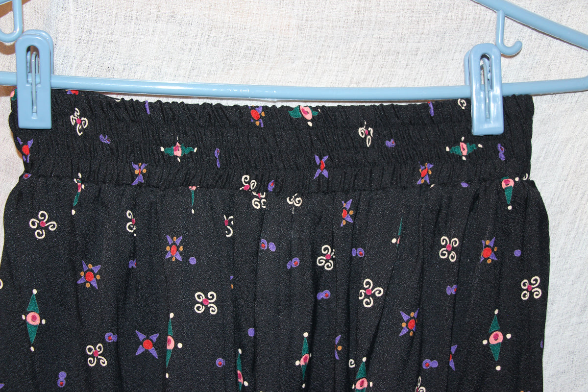Size 12 Jacket Size 6 Pants Vintage Carol Little 100% Rayon Multicolored Floral Print Suit