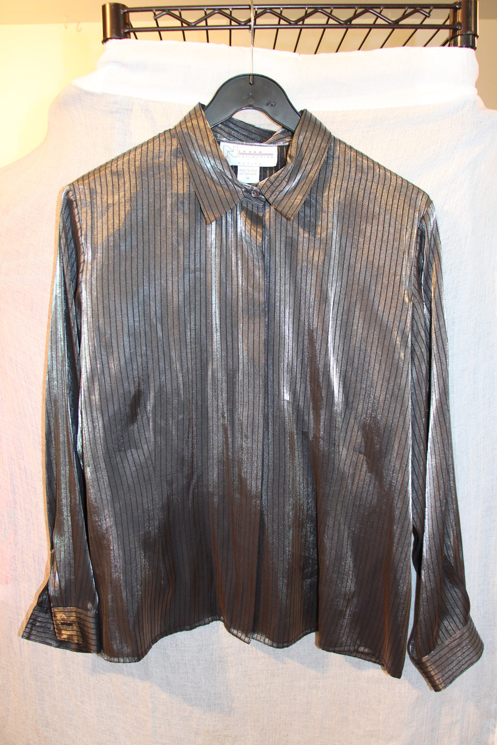 Size 14 Nygard Rayon Blend Button Up Grey Shiny Black Pinstriped Long Sleeve Dress Shirt
