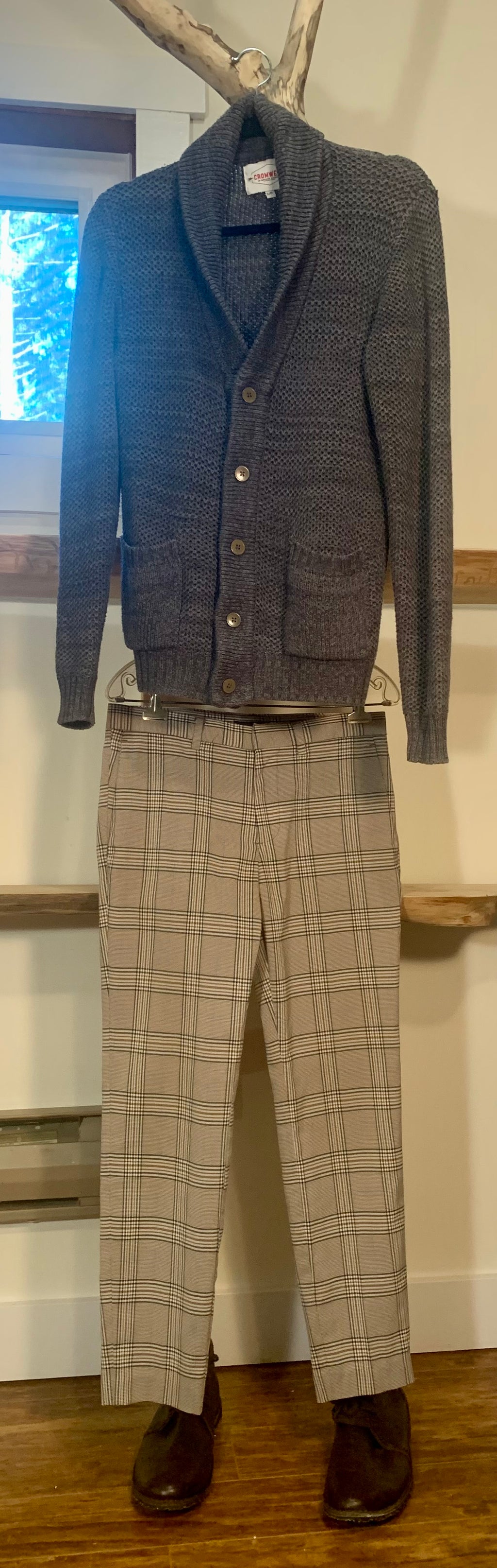 CROMWELL Shawl Collar CARDIGAN- Consigned with VARDO Vintage & Valuables vvvardo.ca