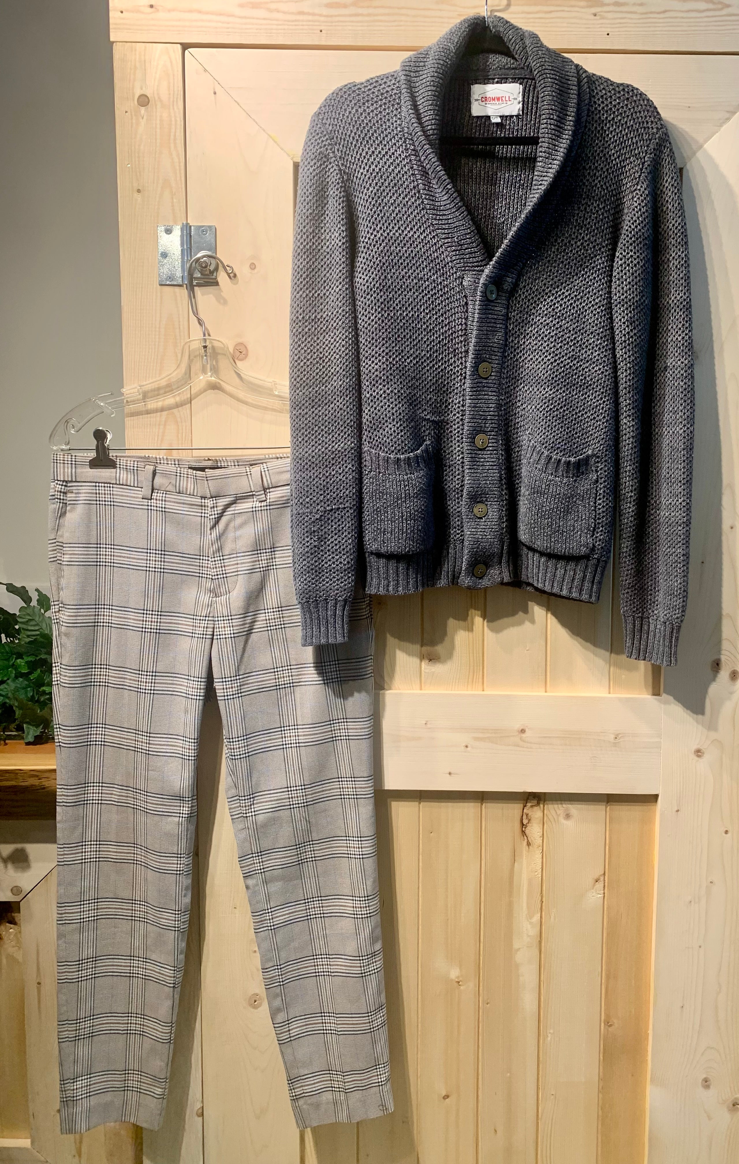 CROMWELL Shawl Collar CARDIGAN- Consigned with VARDO Vintage & Valuables vvvardo.ca