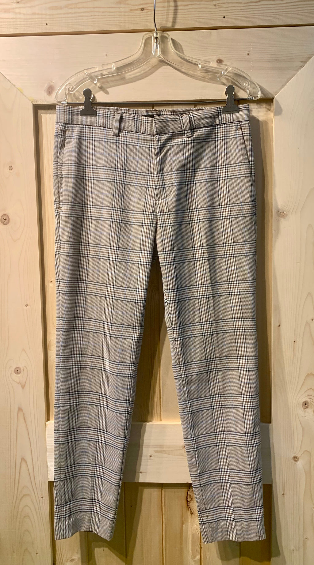 H&M SKINNY FIT DRESS PANTS- Consigned with VARDO Vintage & Valuables vvvardo.ca