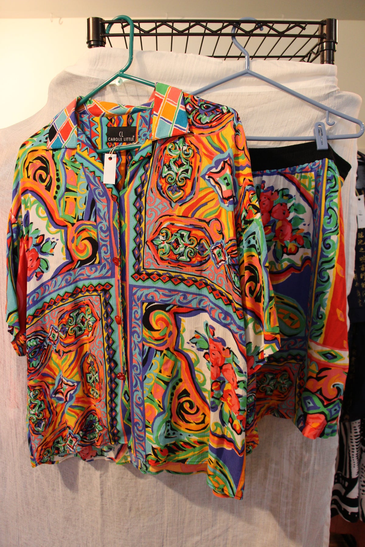 Size 8 Vintage 100% Rayon Carol Little Multicolored Short Gaucho Shorts Suit