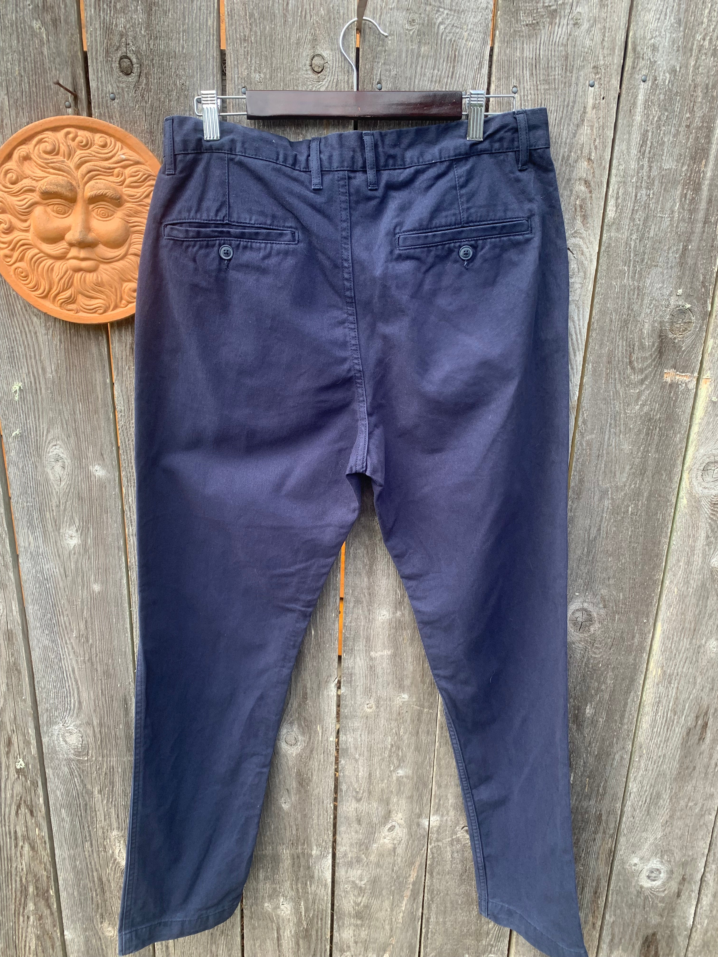H&M L.O.G.G. Navy Chino Pants - Consigned with VARDO Vintage & Valuables vvvardo.ca