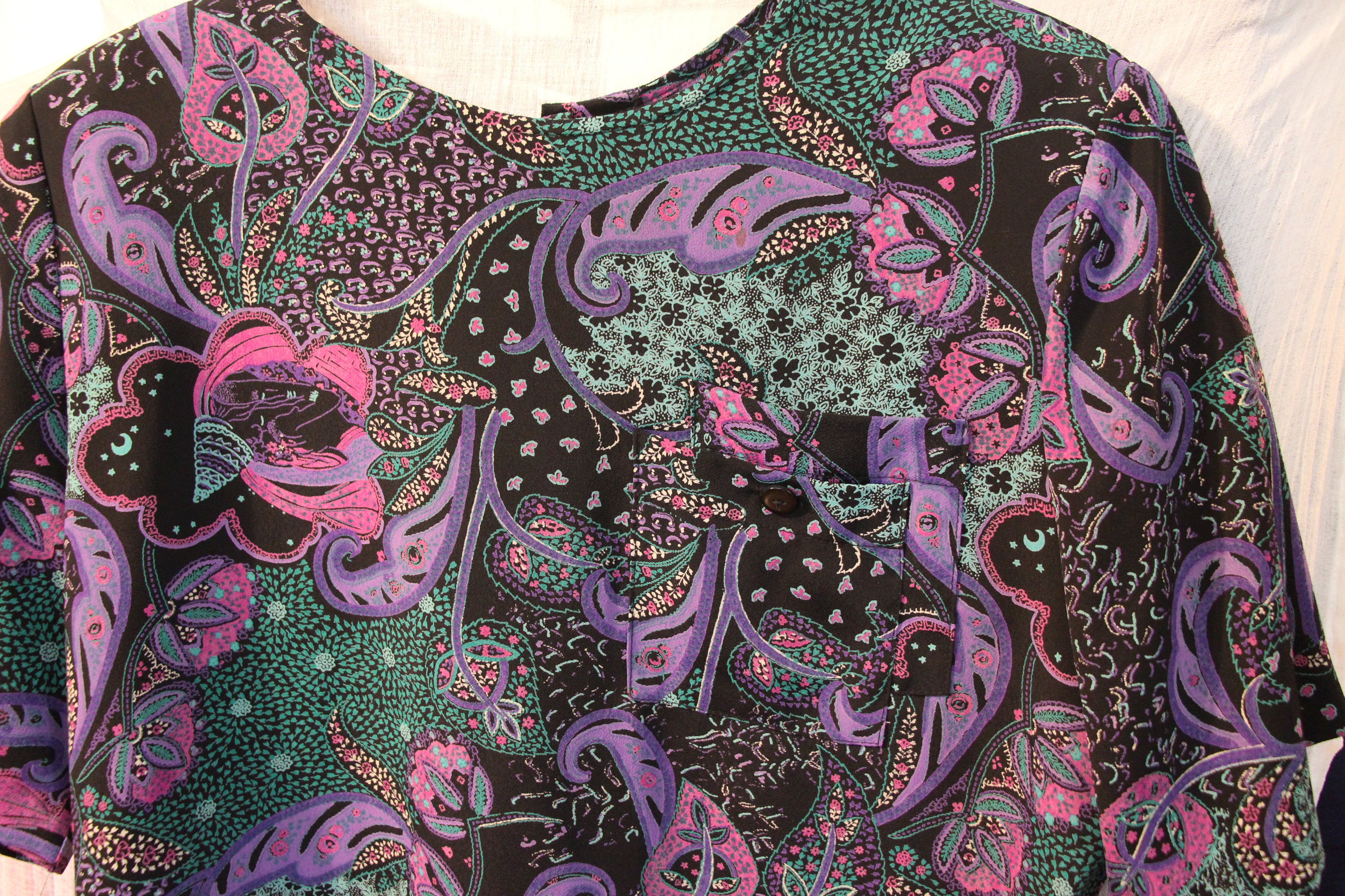 Size L Vintage Emblem Multicolored Gaucho Pants Short Sleeve Suit