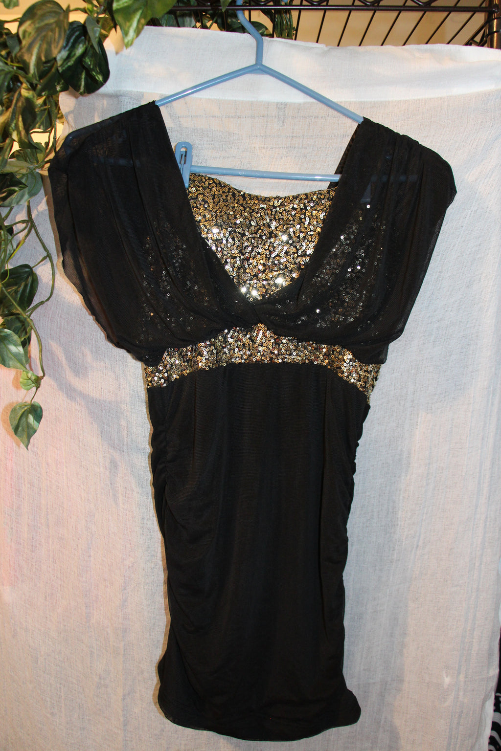 Size M Yie Er San Fashion Sequins Bodice and Sheer Black Bottom Top