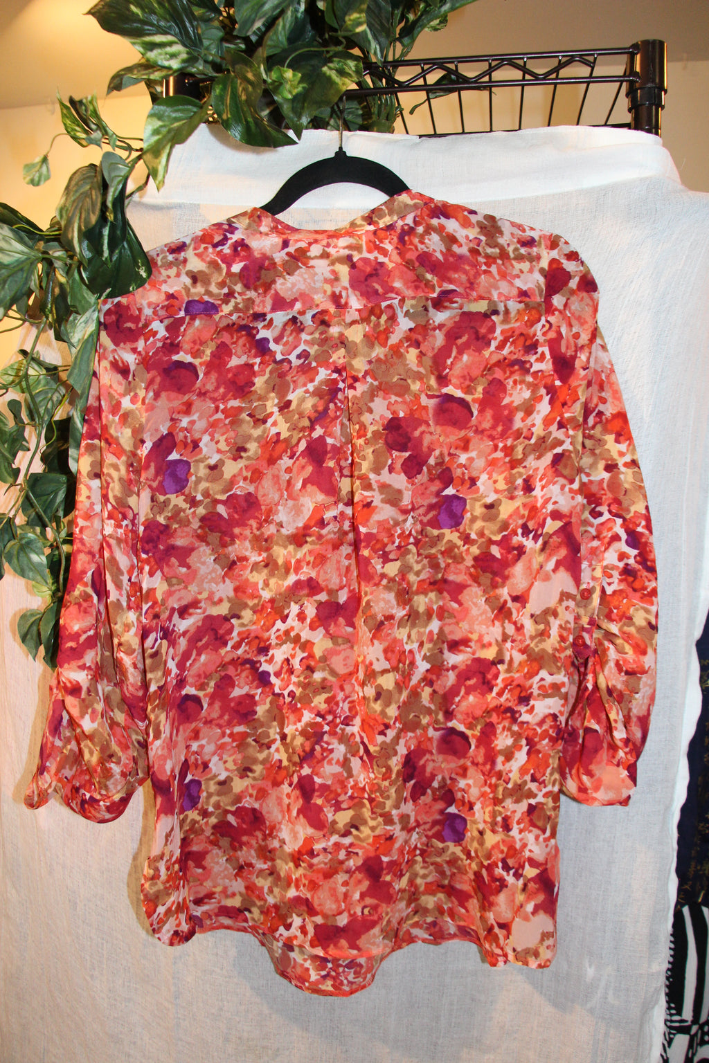 Size M Denver Hayes Pink Floral Long Sleeve Sheer Blouse