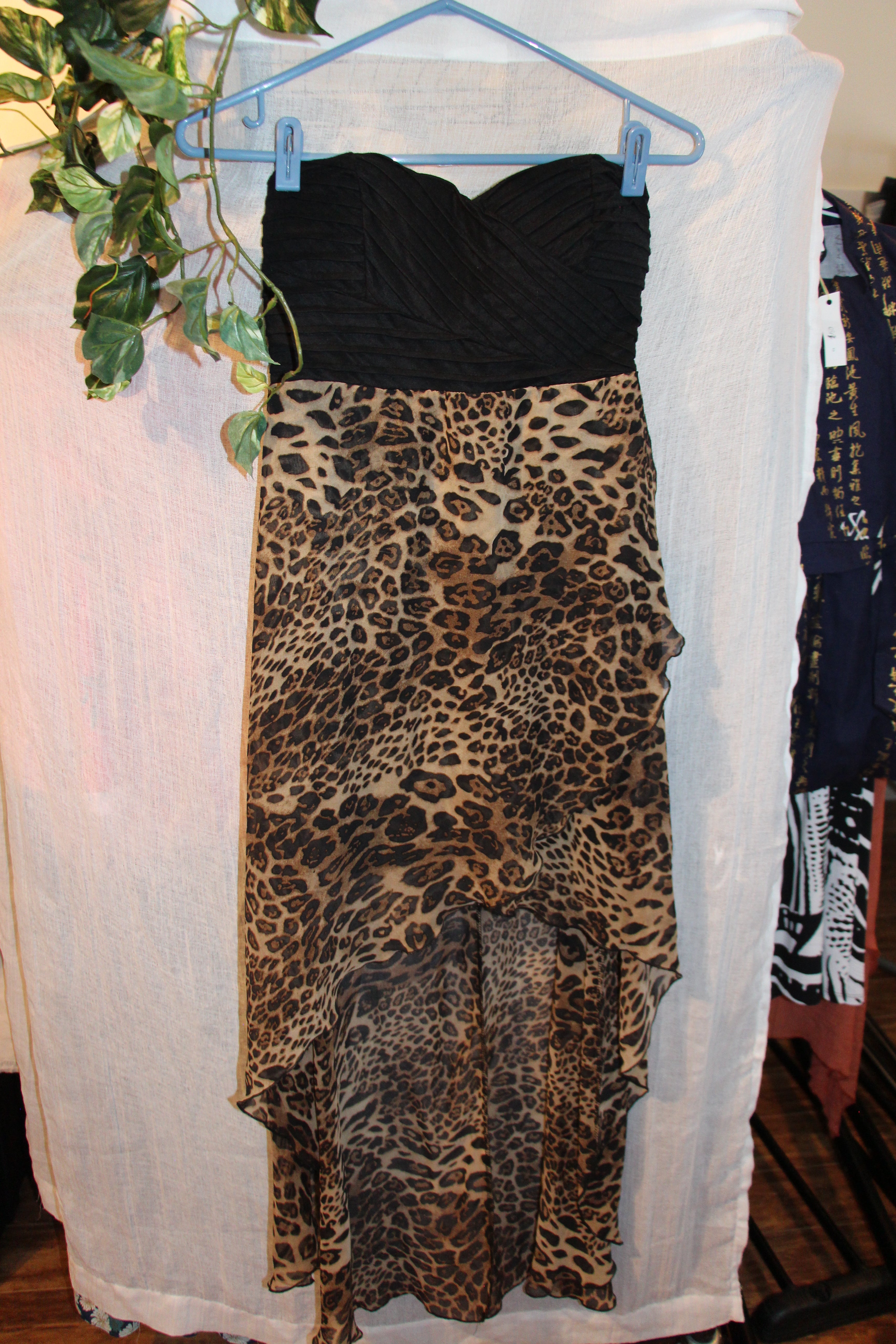 Size M Casting Strapless Black and Leopard Print Dress