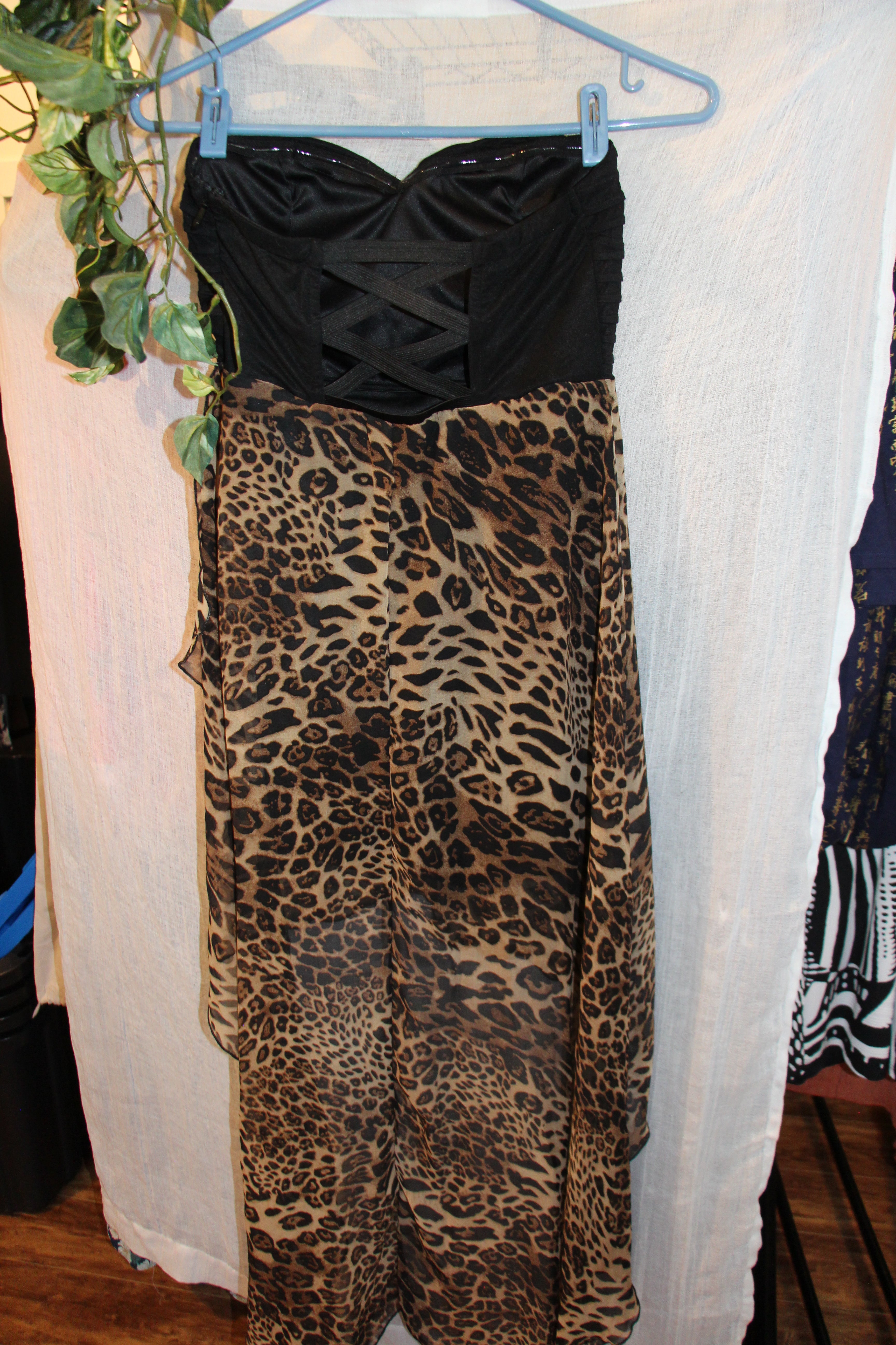 Size M Casting Strapless Black and Leopard Print Dress