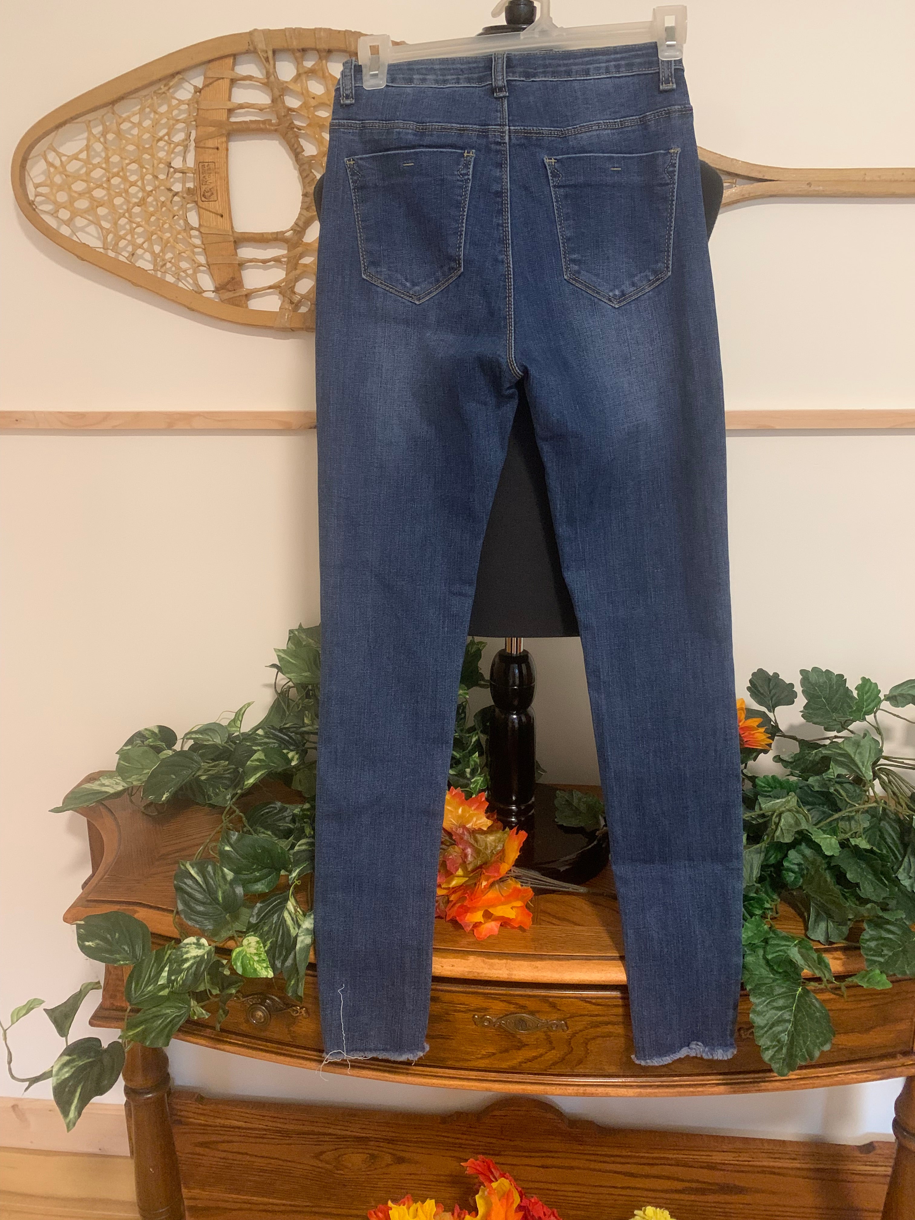 COLORFUL PREMIUM Fashion Denim - Consigned with VARDO Vintage & Valuables vvvardo.ca